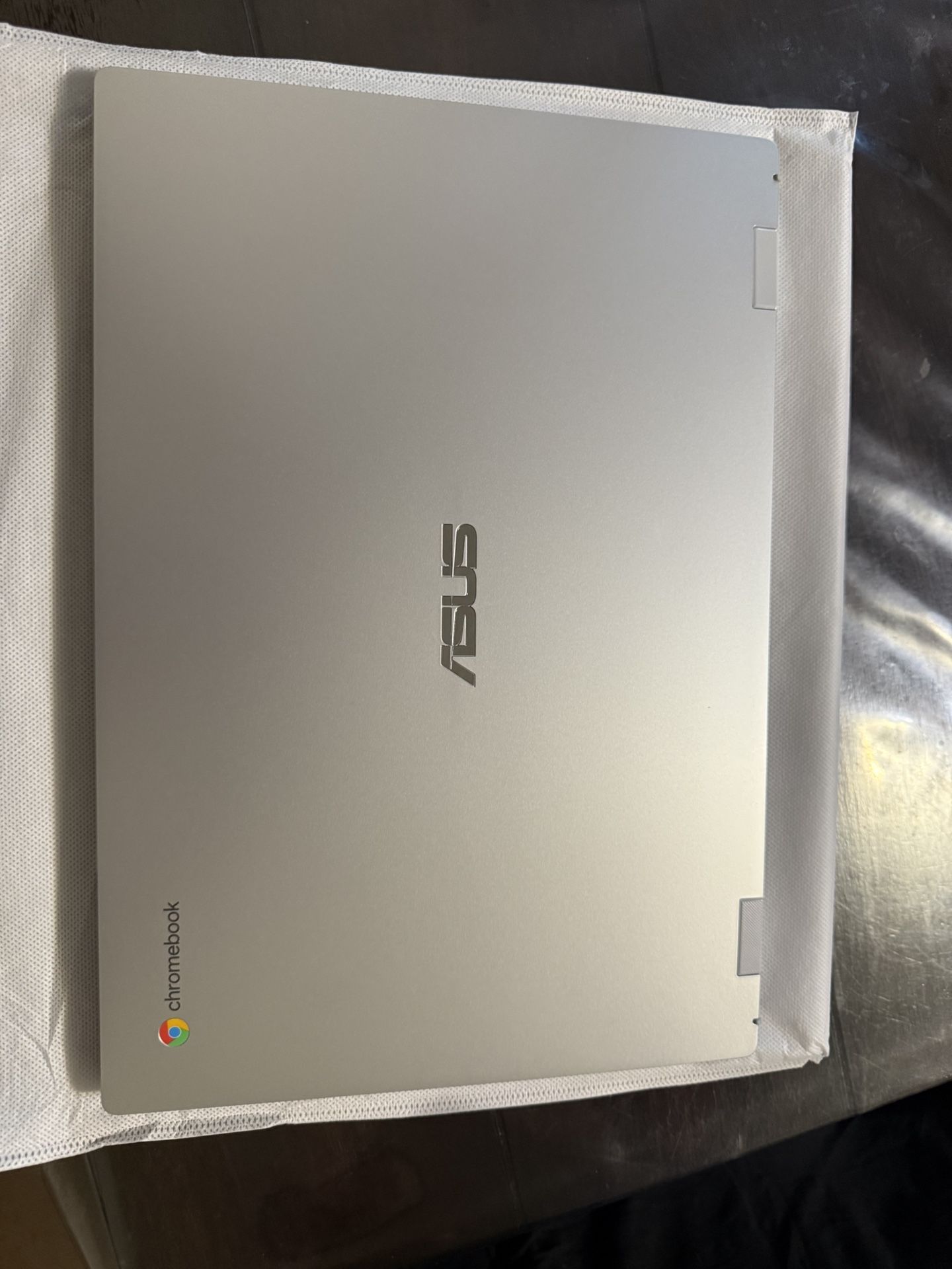 ASUS Chromebook $100 New
