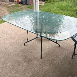 PATIO TABLE