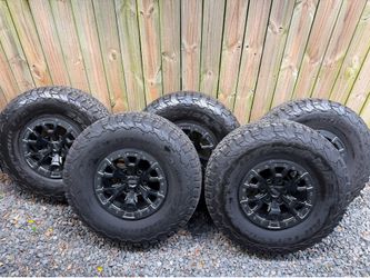 Ford Bronco Raptor complete set of 5  wheels (rims & tires) BF Goodrich 37x12.50R17