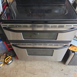 Electric Stove/Estufa Electrica Maytag