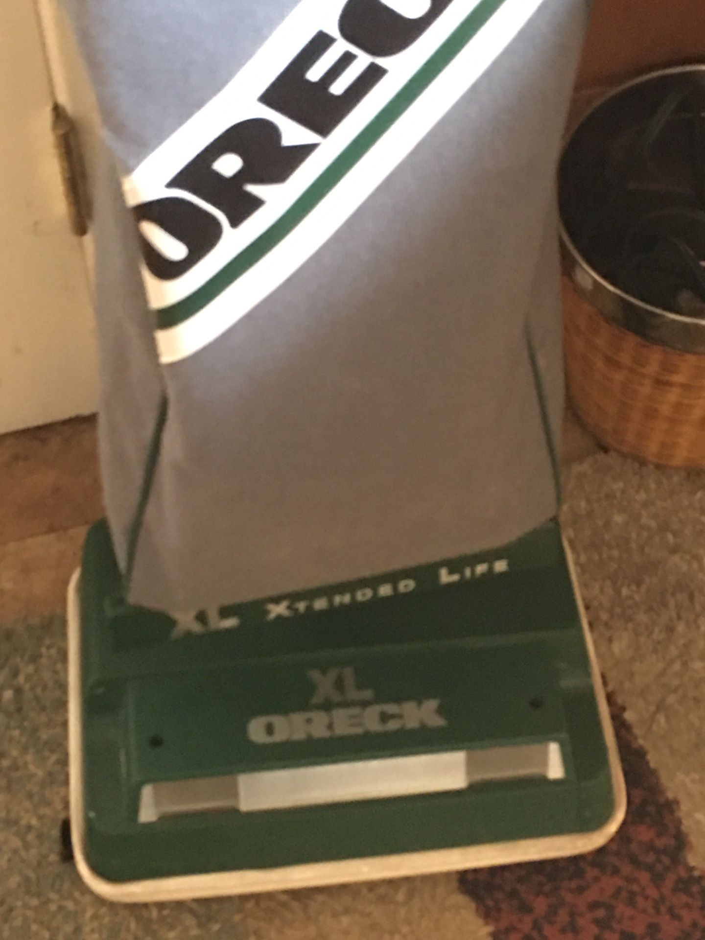 Oreck XL Extended Life Upright Vacuum In Great Condition