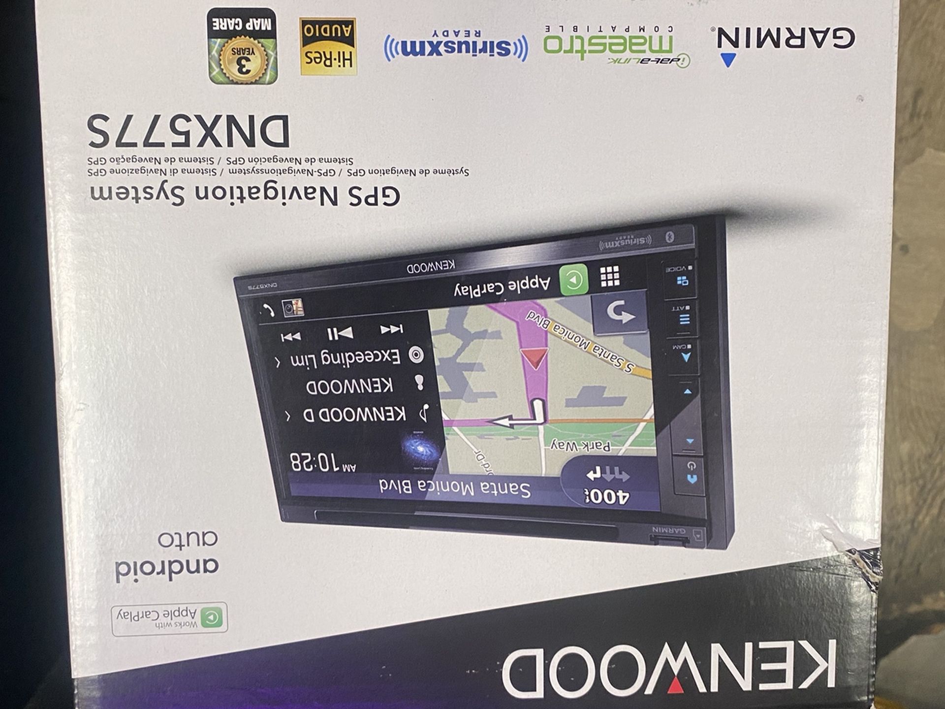 Car Radio With Navigation