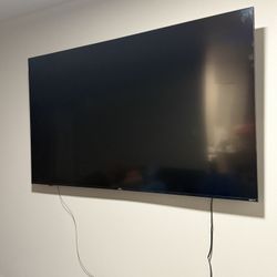 LED Roku Smart Television