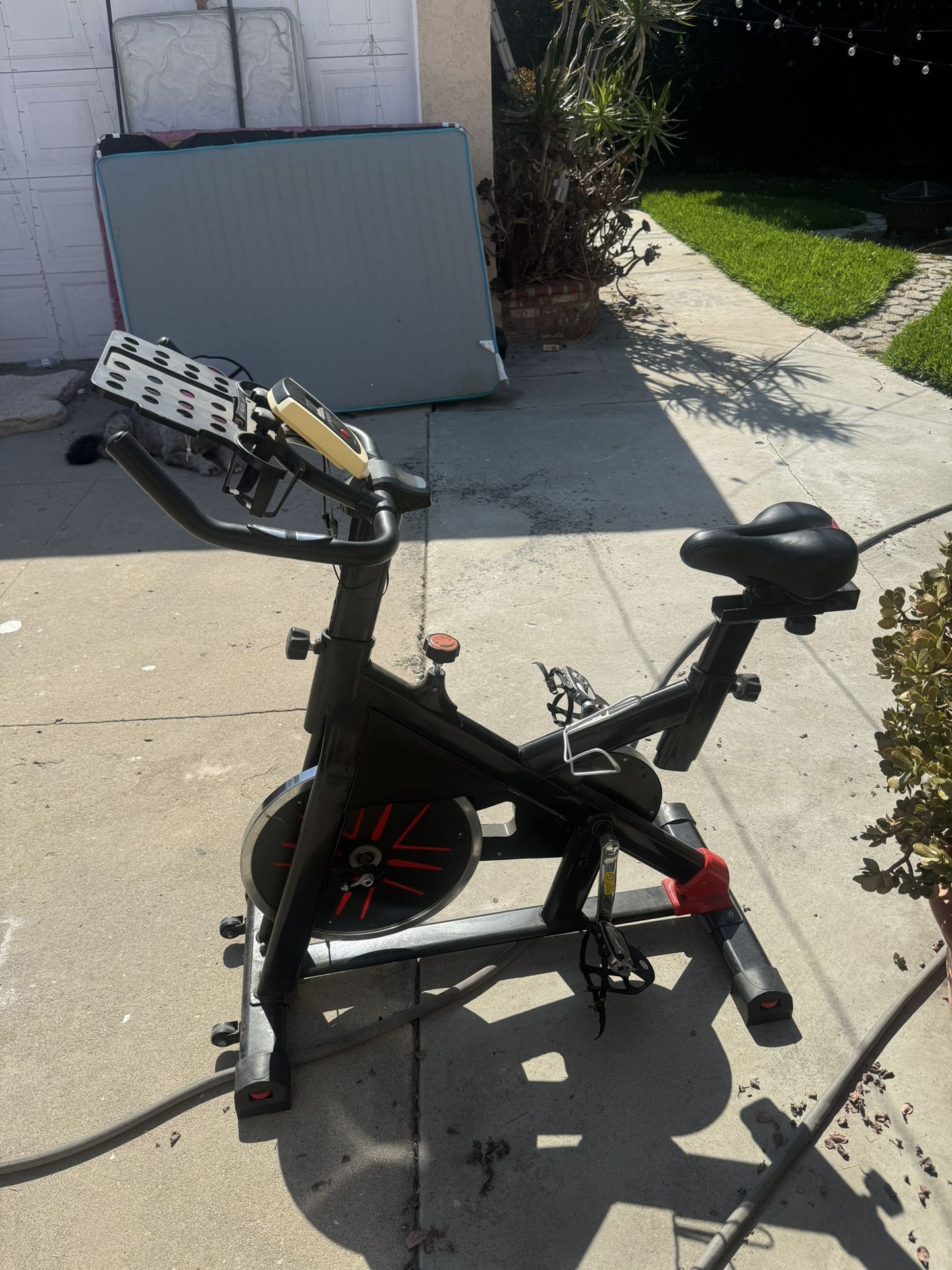 TRYA Indoor Cycling Bike for Sale in Long Beach CA OfferUp
