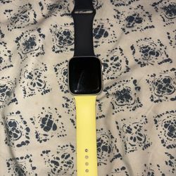 Apple Watch (44MM Series 4)