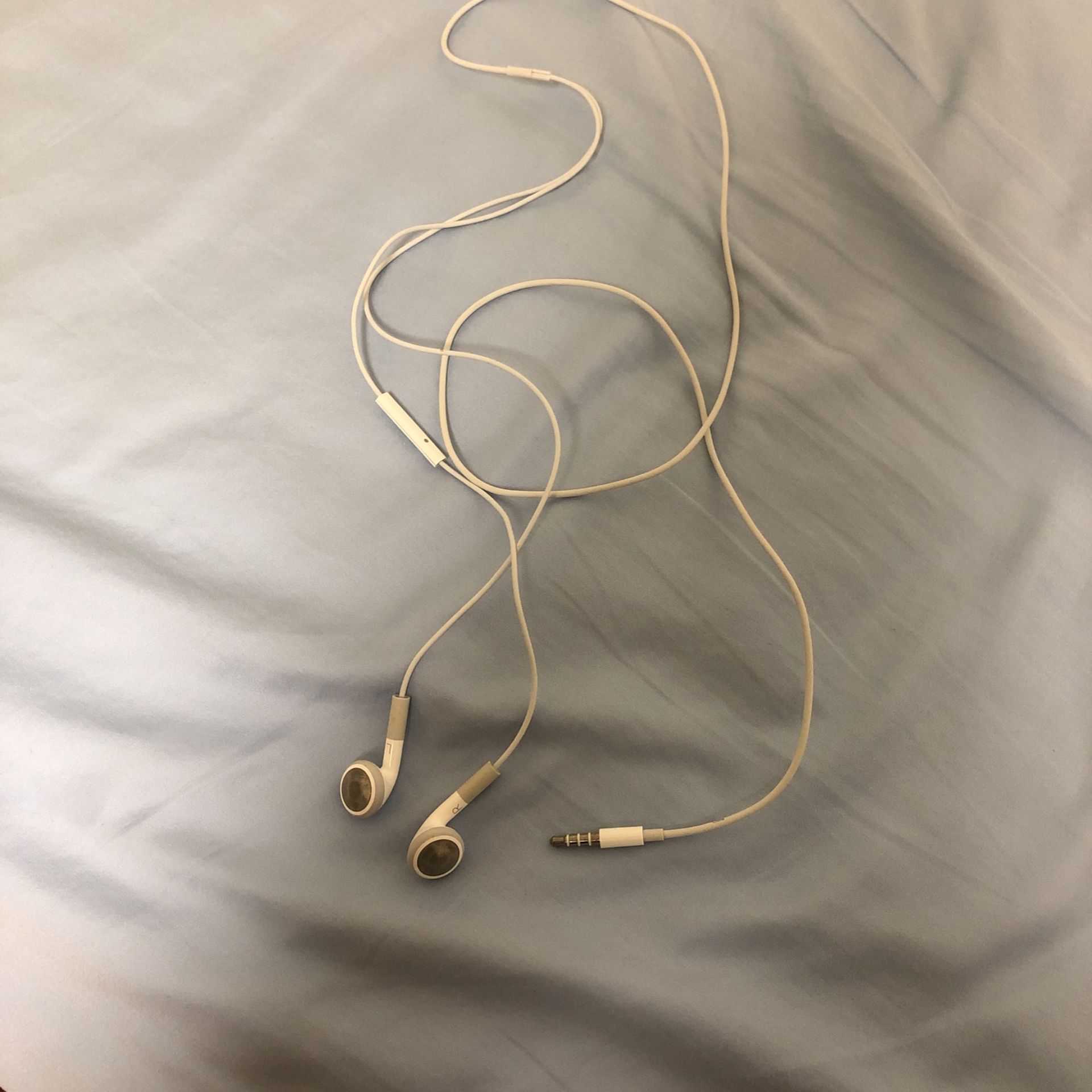 Apple Headphones With Microphone 