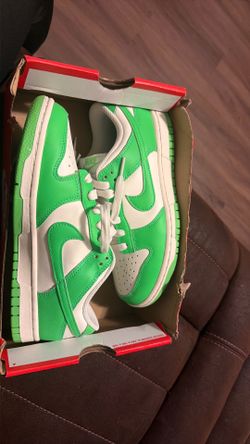Nike low dunks