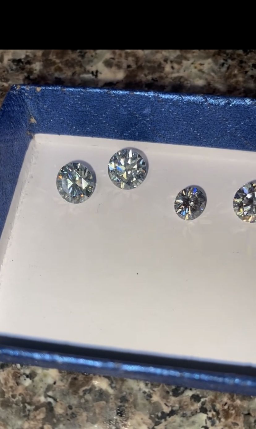 Moissanite Lab Created Round D colorless VVS1 Excellent Cut, For Engagement Ring Or Wedding Band, Women’s Jewelry, Custom Jewelry Etc. 