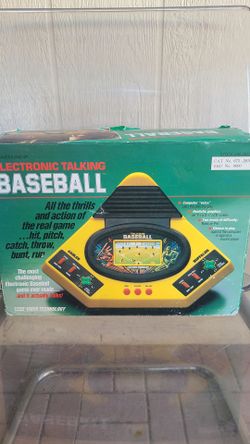 1987 ELECTRONIC TALKING BASEBALL GAME TOY VTECH