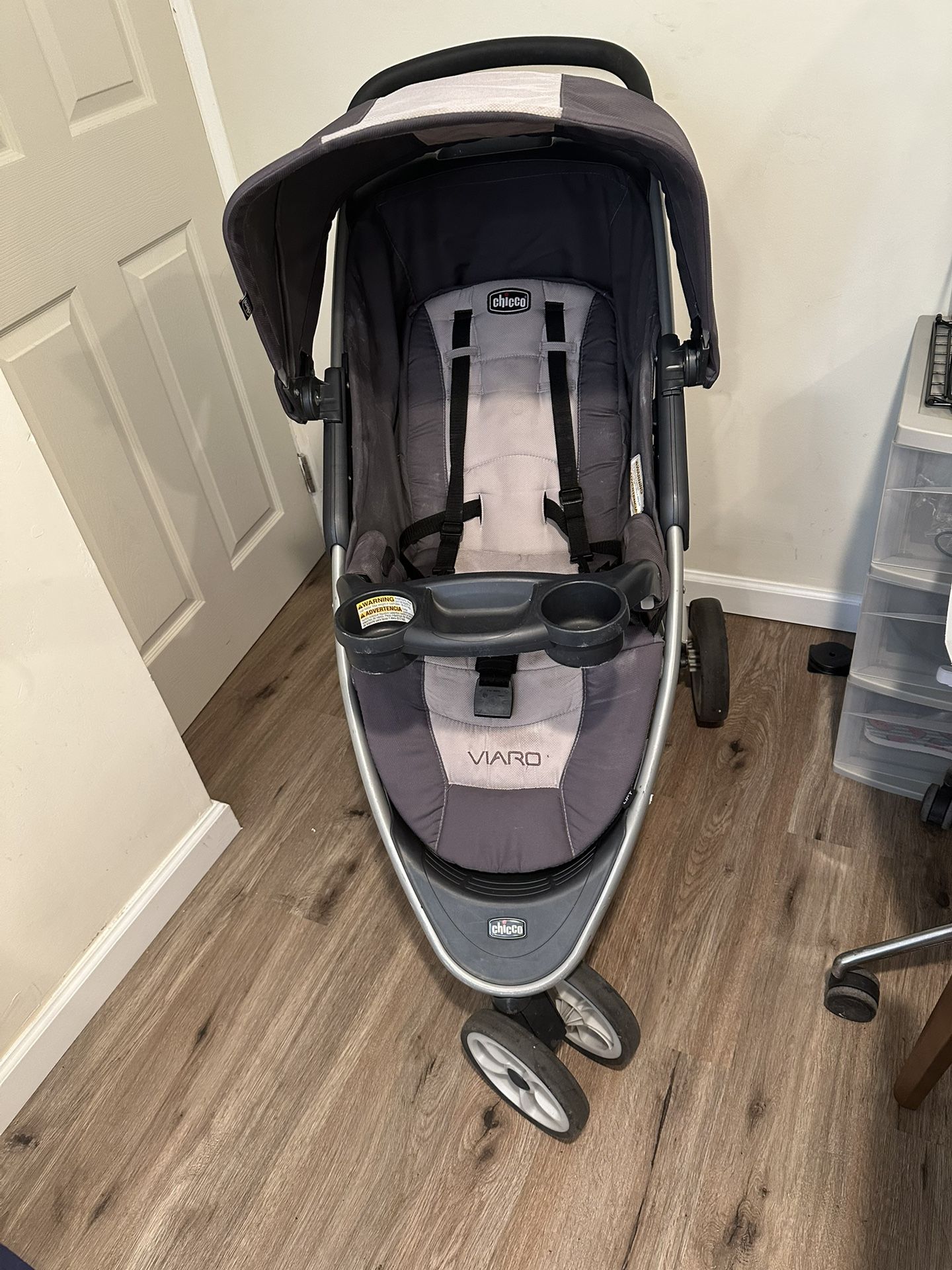 Chicco Viaro Quick-Fold Stroller