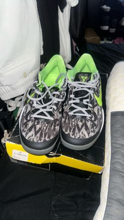 Graffiti KOBEs Size 8.5