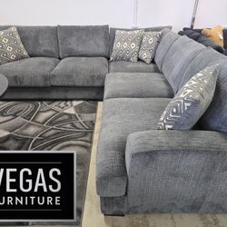 Sectional ✅ Delivery available ✅ Financing Options Available!✔️✨️No Credit Needed✔️✨️$0 Or $50 Down Payment✨️