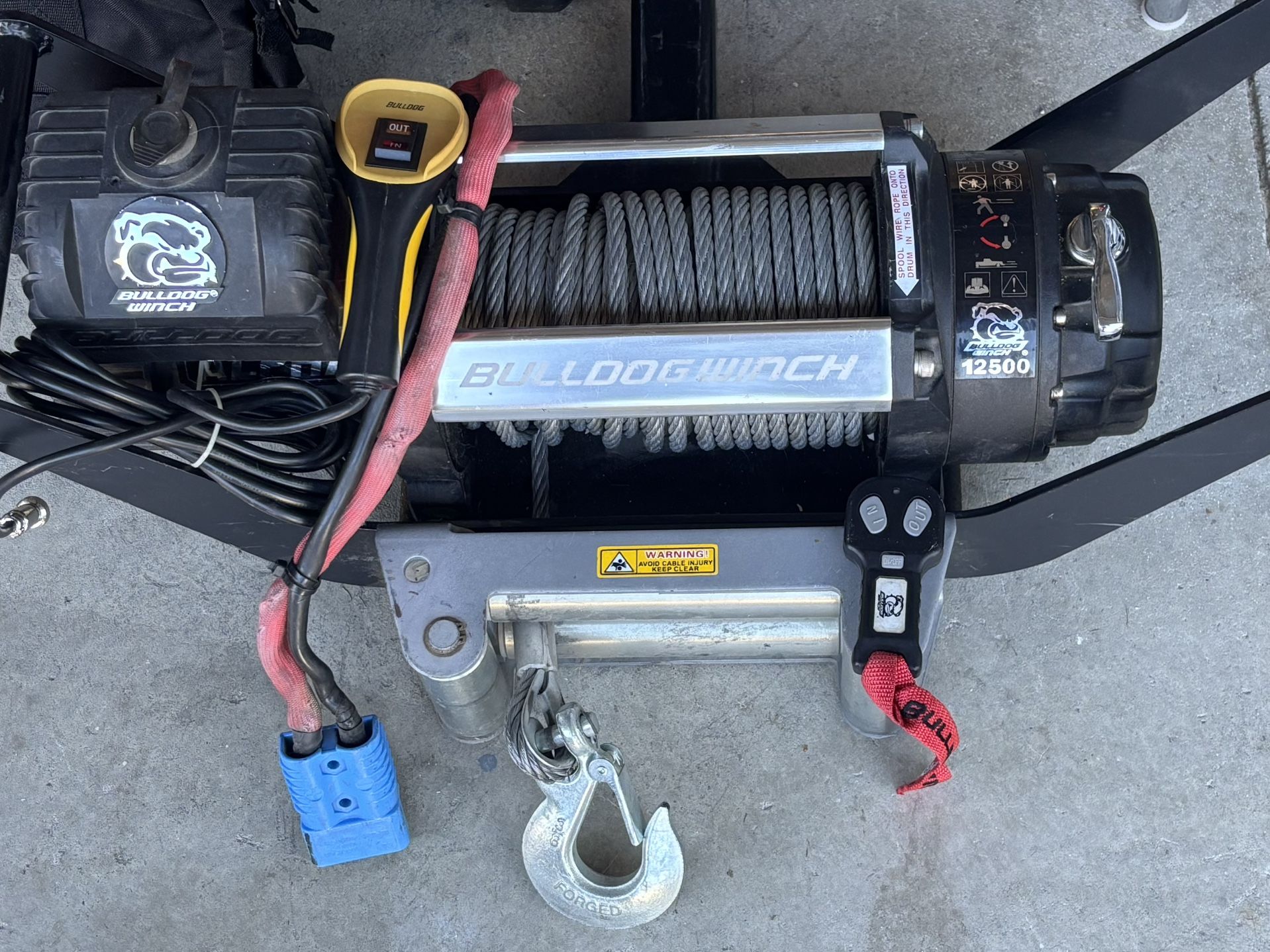 Bulldog 12500 Hitch Mount Winch