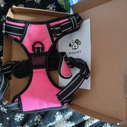 BNIB phopet dog Harness