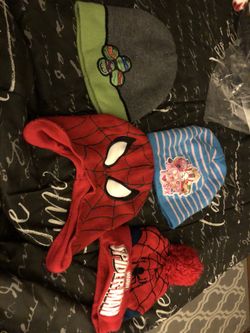 Winter hats spider man / ninja turtle / shopkins