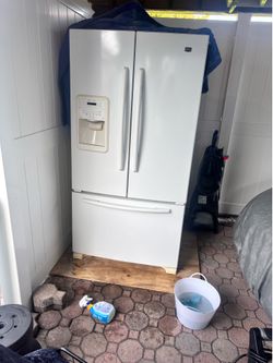 Maytag ice/water two door refrigerator
