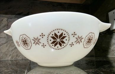 Pyrex Town & Country Cinderella Mixing Bowl