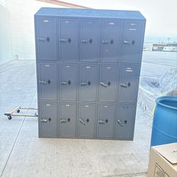Lockers 
