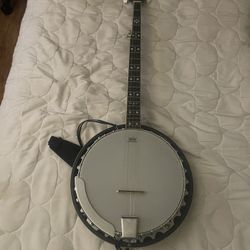 Banjo W/ Case And Accessories 