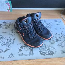 Vivobarefoot Hiking Boots, 39 but runs small