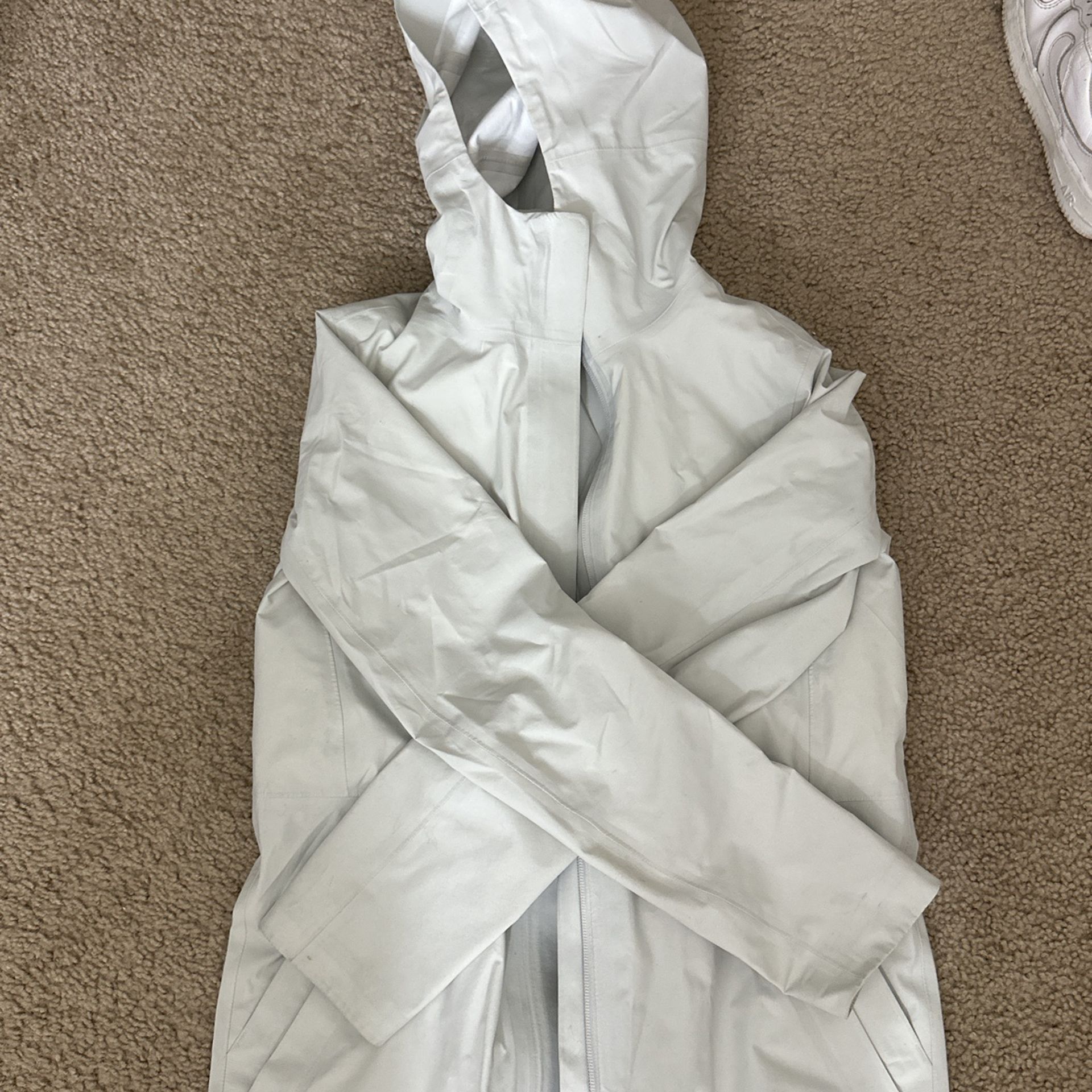 Lululemon Raincoat