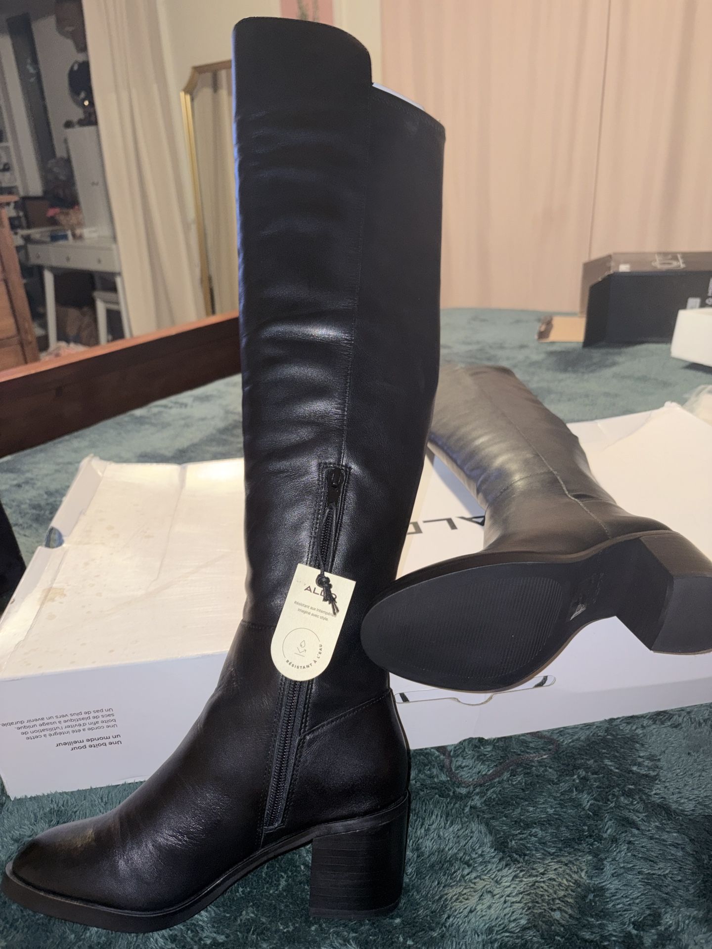 Women’s Leather Boots
