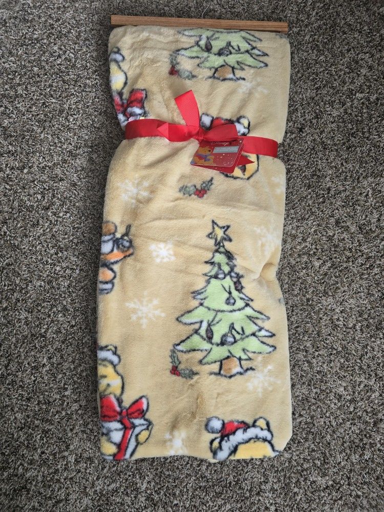New Winnie The Pooh Christmas Blanket