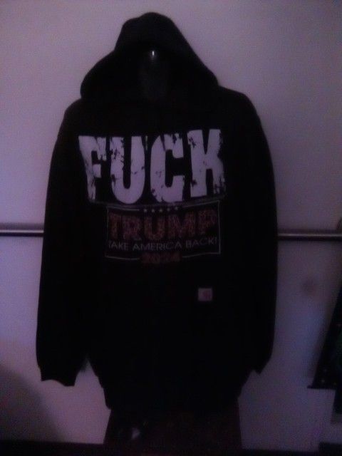 Loose Fit Tall Large Brand New Carhartt Hoodie