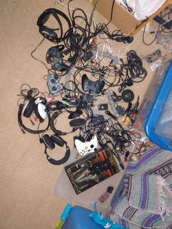 Games Cords, Controllers,Ect