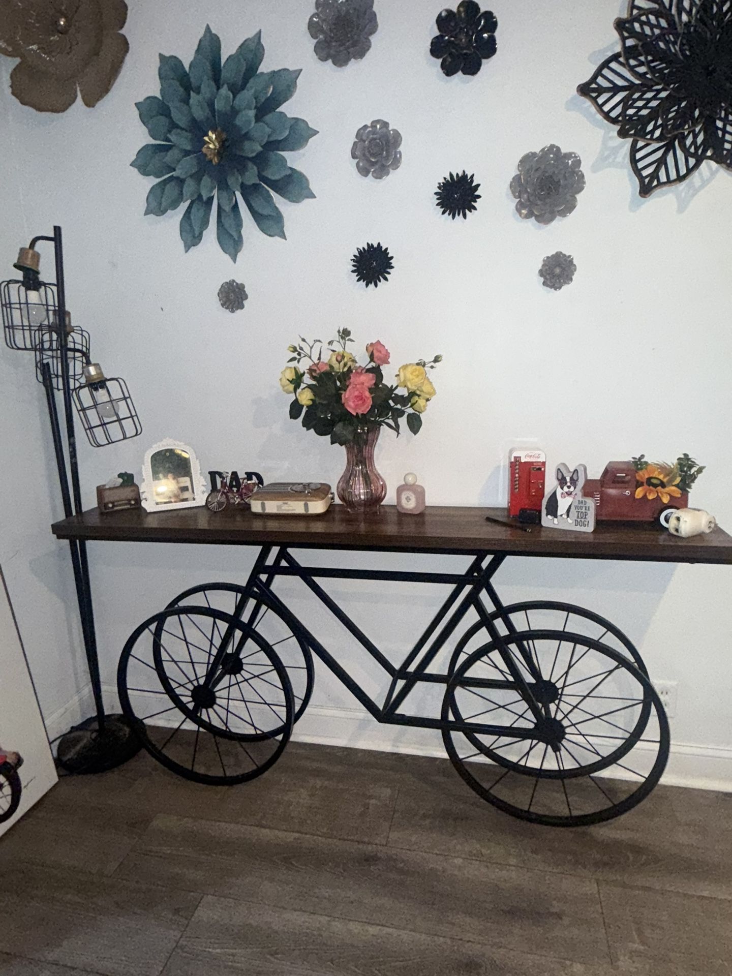 Entry Way Table