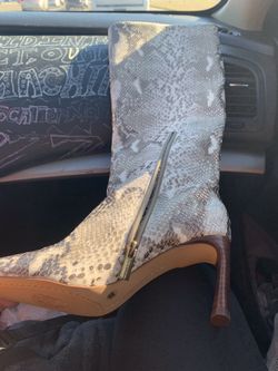 Vince Camuto Boots