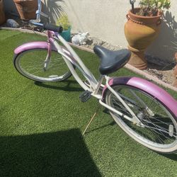 Electra Beach Cruiser / 3 Speed 