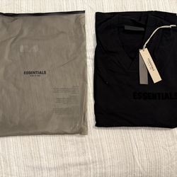 Fear of God Essentials 'Jet Black V-neck t-shirt Size L fits 3xl
