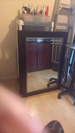 Barber / Stylist Mirrors