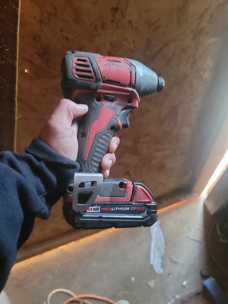 Milwaukee Impact With Battery