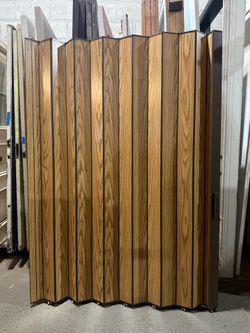 MCM Accordion Doors