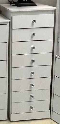 Paulina 8 drawer