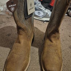 ARIAT girl boots
