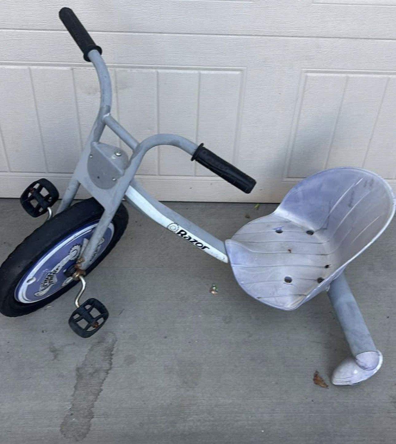 razor ripr rider kids 360 old drifting bike