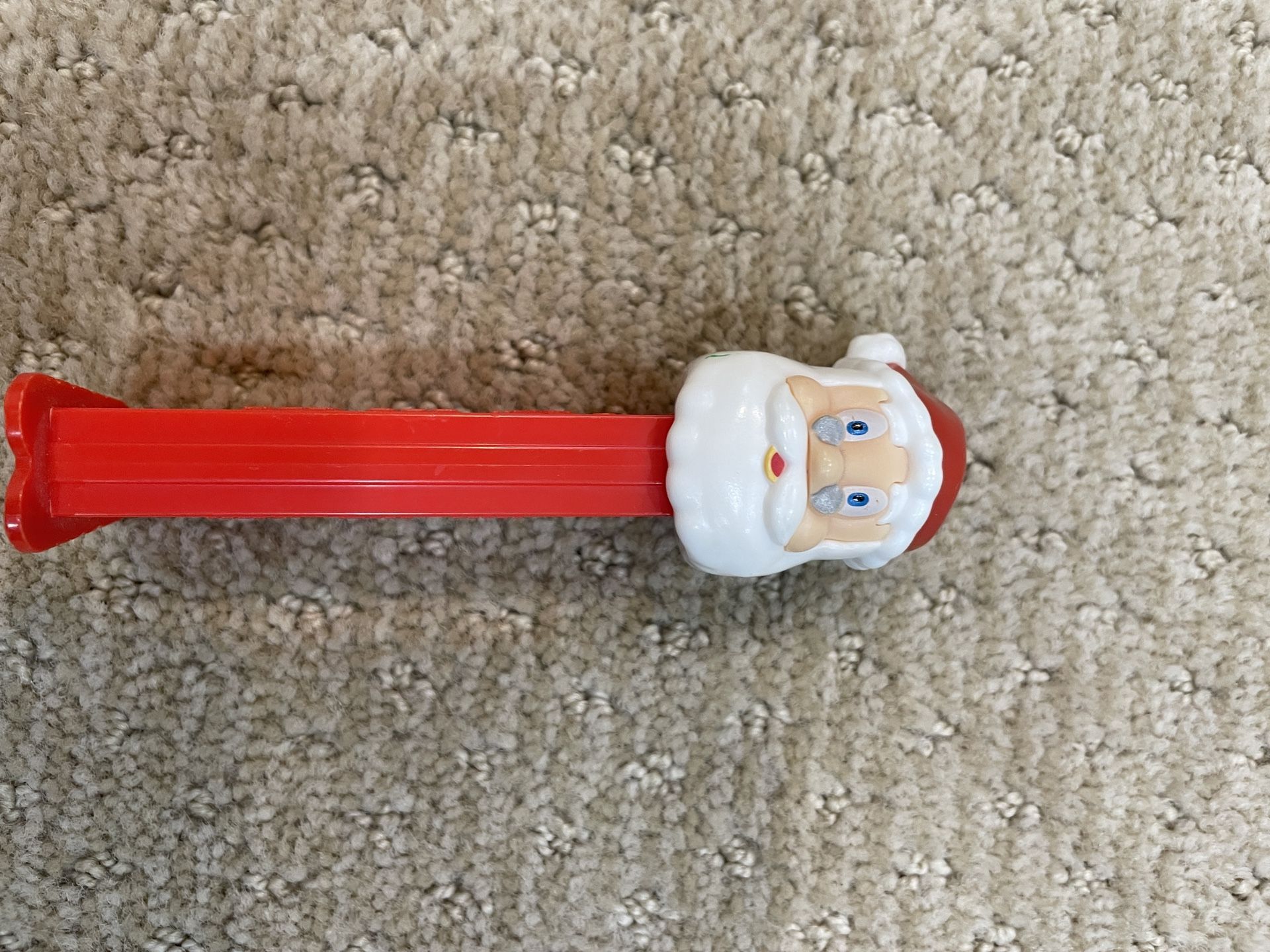 Santa Claus PEZ dispenser