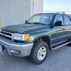 2000 Toyota 4Runner SR5 Clean Title 