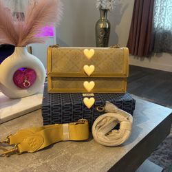 Beautiful Bag.  💛💛