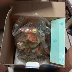 VINTAGE 1992 EASTER DECOR BUNNY RABBIT TREE HOUSE 12" RESIN DISPLAY STATUE FIGURINE