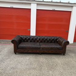 R/H Sofa