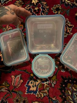 Snapware Total Solution 4-Piece Food Storage Container Set (Lids Included)