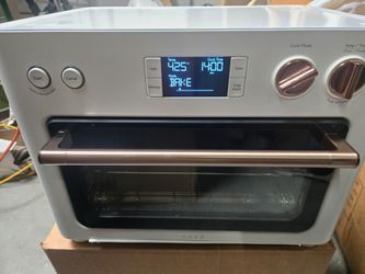 Cafe
1,800-Watt Matte White Toaster Oven with 14-Modes Incl Air Fry, Bake, Broil, Roast, Toast, and Slow Cook Wi-Fi Connected