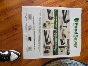 FoodSaver Vacuum Sealing System