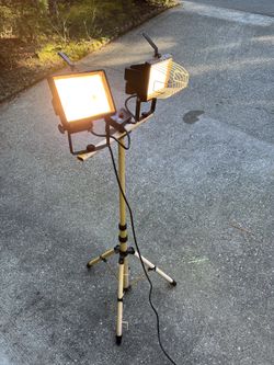 Work lights w/ stand