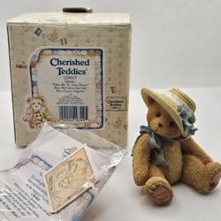 Cherished Teddies NEW 128023 CHRISTY Bear Straw Hat Flowers Summer Spring Box

Mint condition, kept in the box, box has some spots/writing

Bear with 