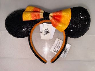 Authentic candy corn Halloween Disney